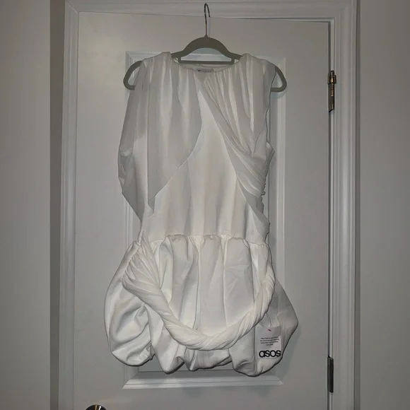 ASOS DESIGN drape shoulder mini dress with puff skirt - Picture 5 of 5